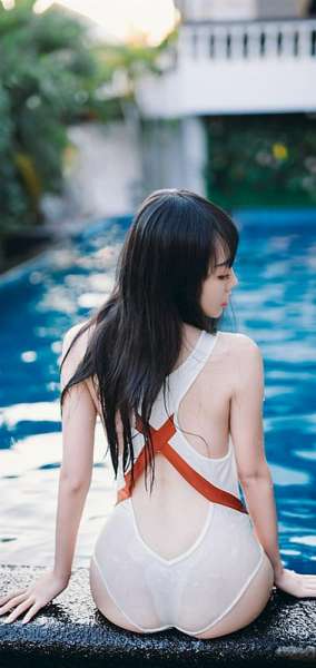 采妮泳装写真