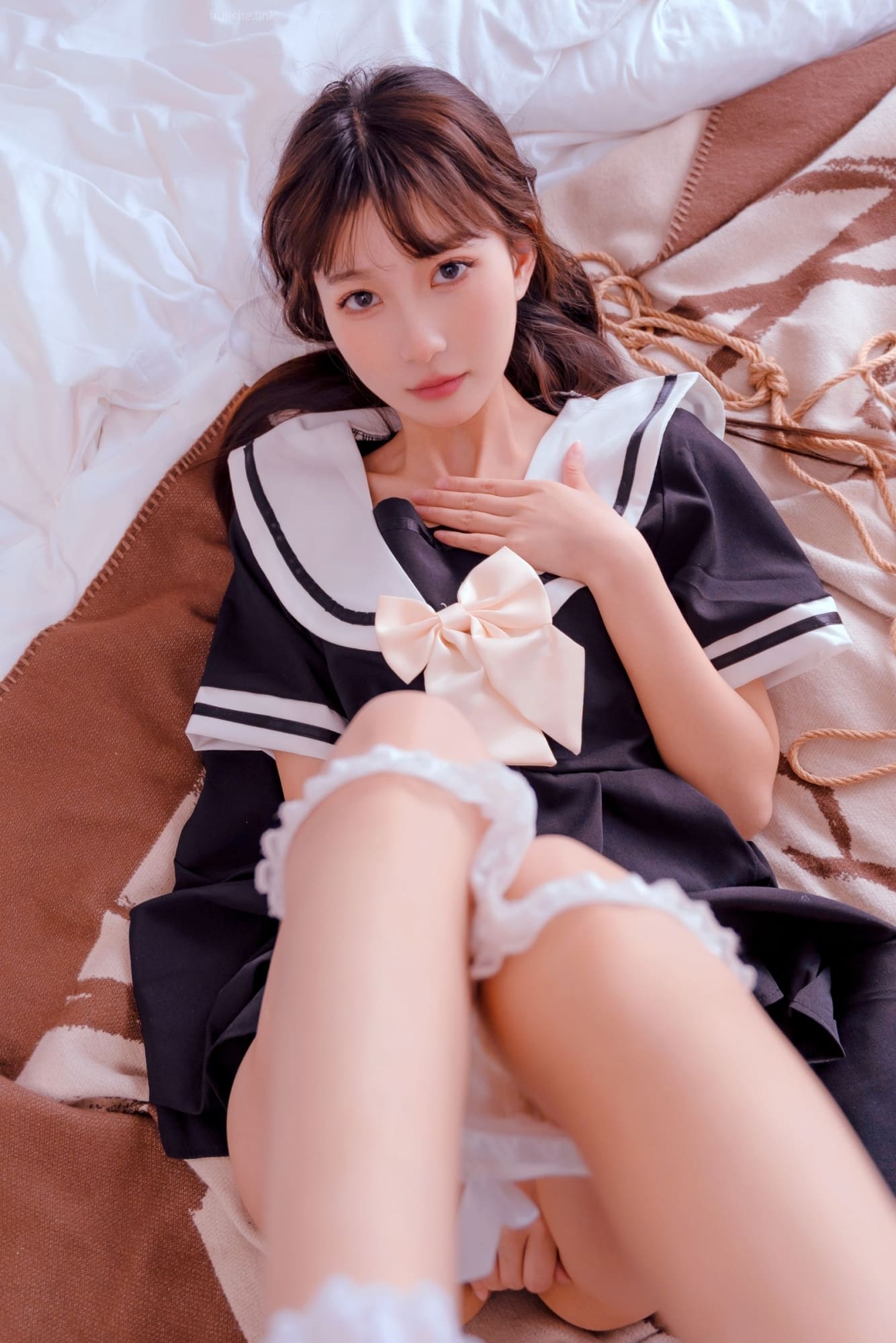 床上等你来哦