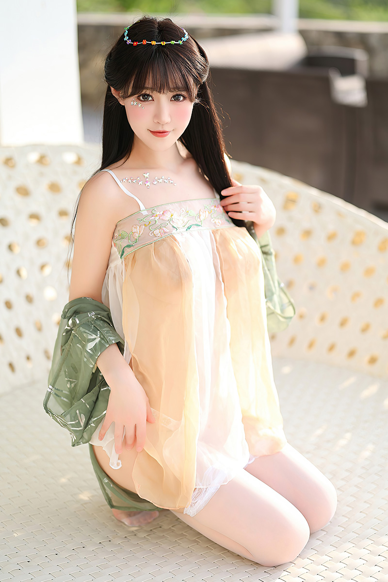 丰满妹子朱可儿可是很多粉丝的喜爱