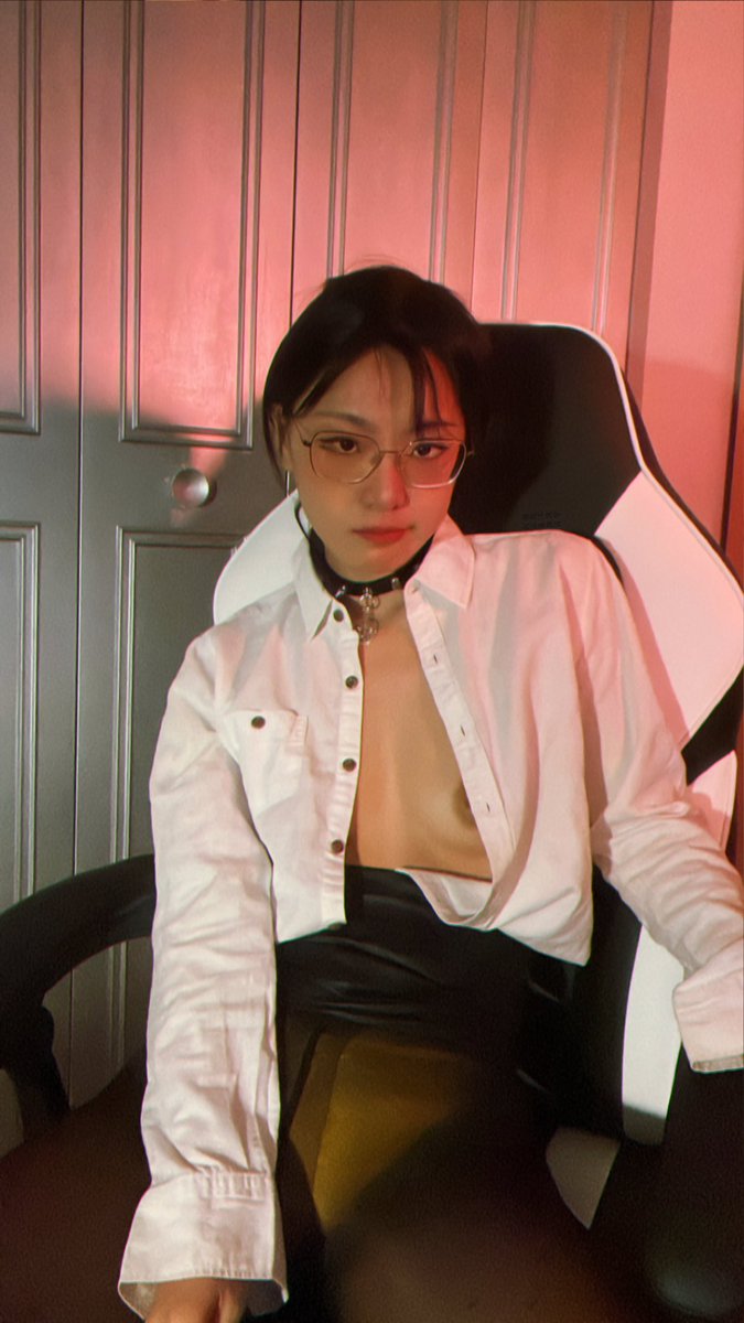 Onlyfans刘玥JuneLiu图集