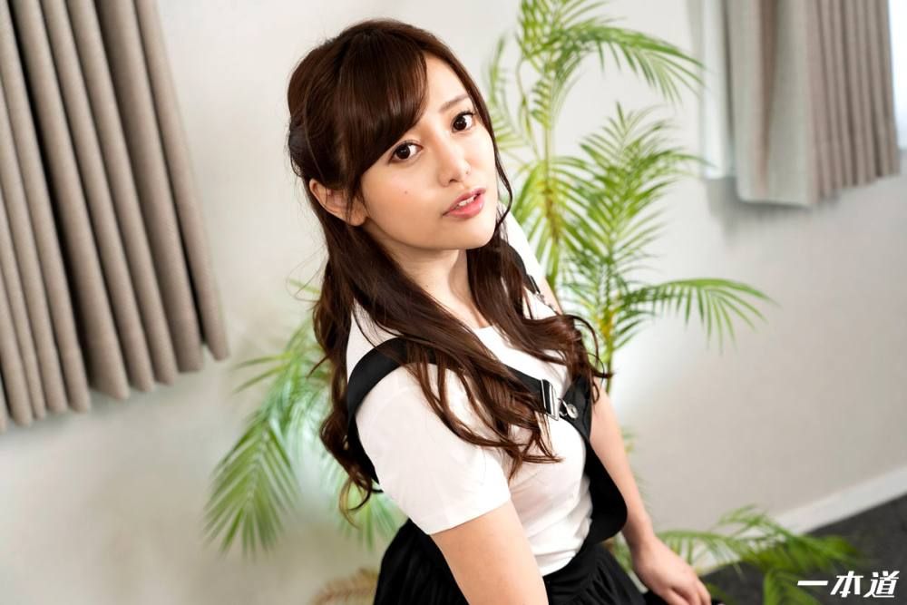 多情女优白川麻衣