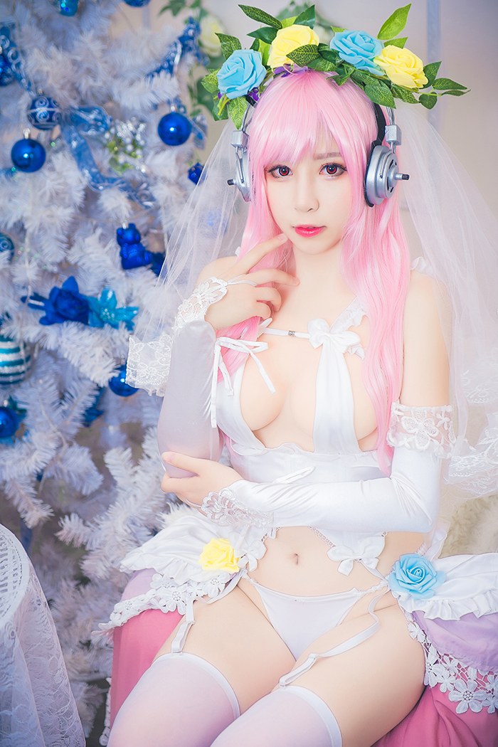白色高跟美乳