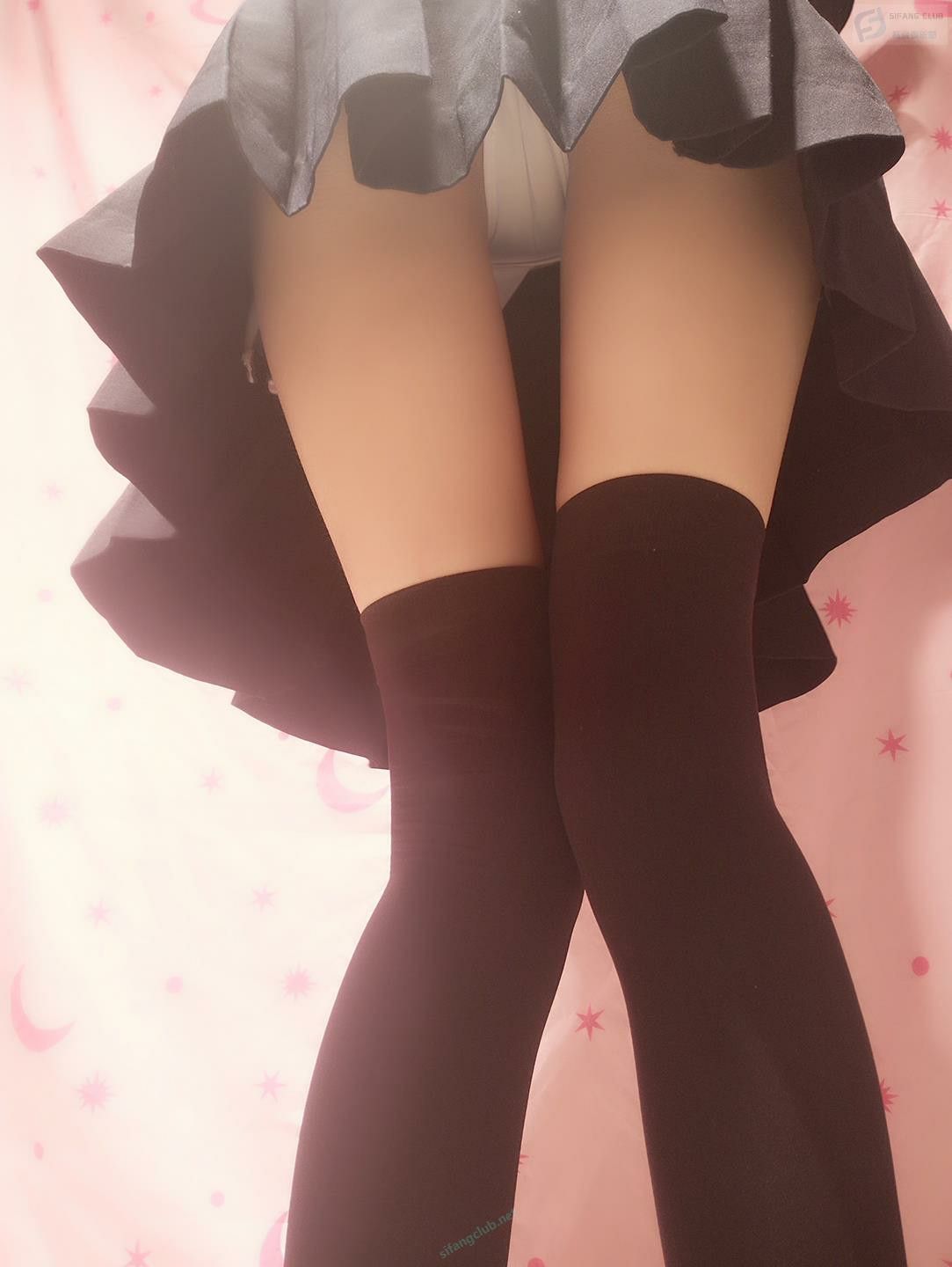 黑JK制服的萝莉