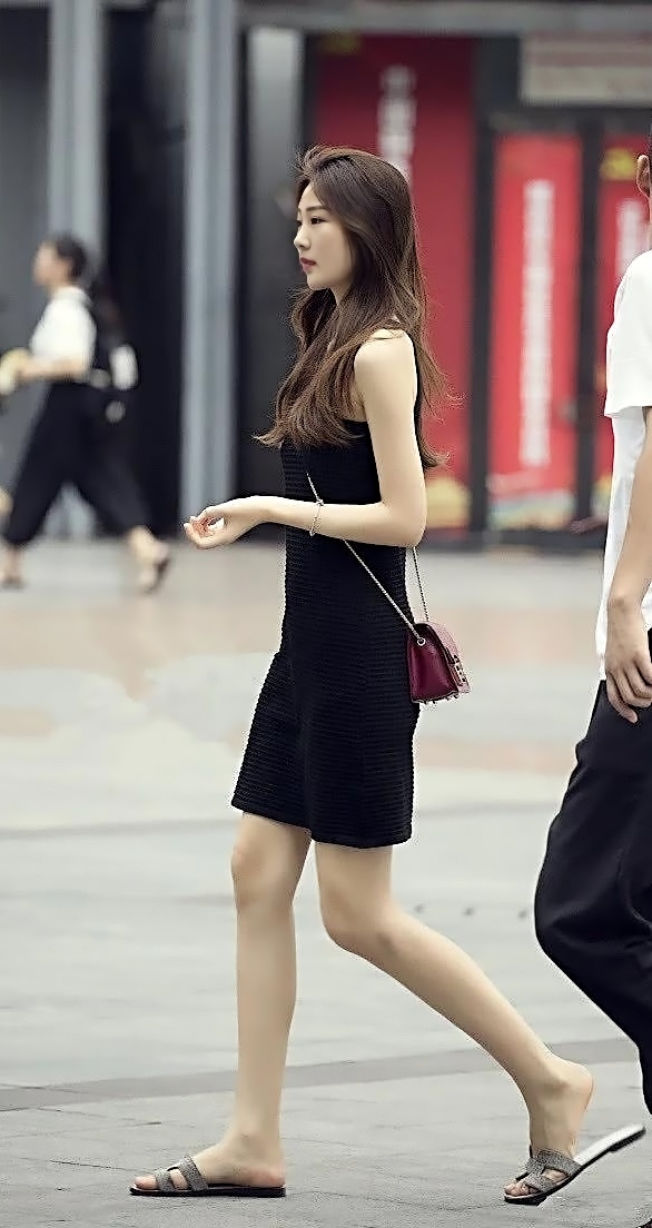 很有气质的美女