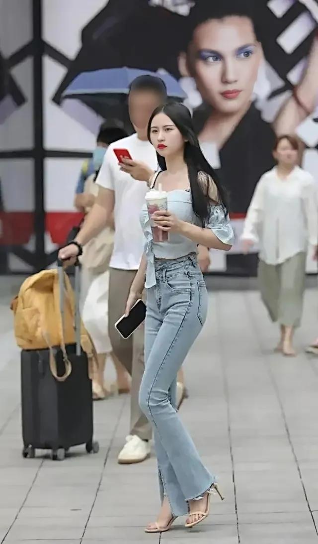 街拍美女