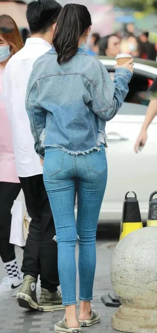 街拍美女