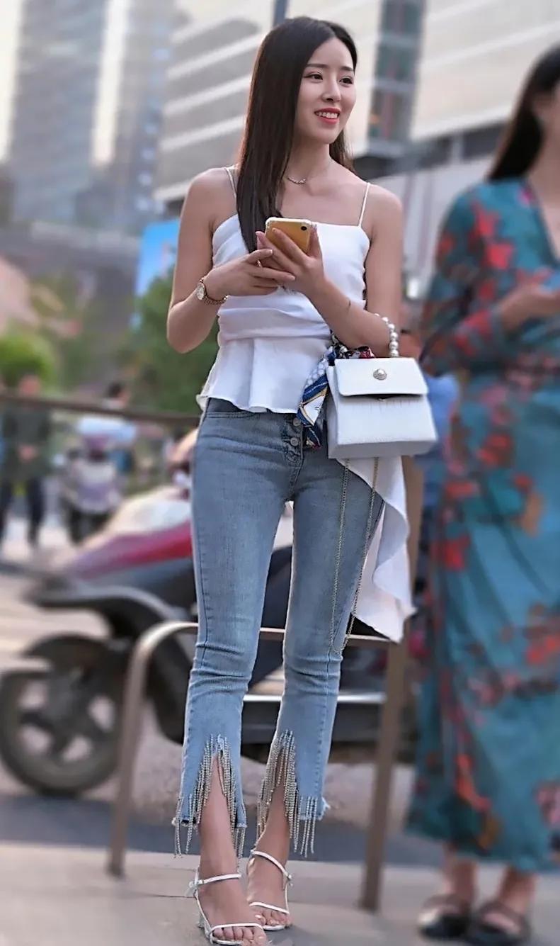 街拍美女