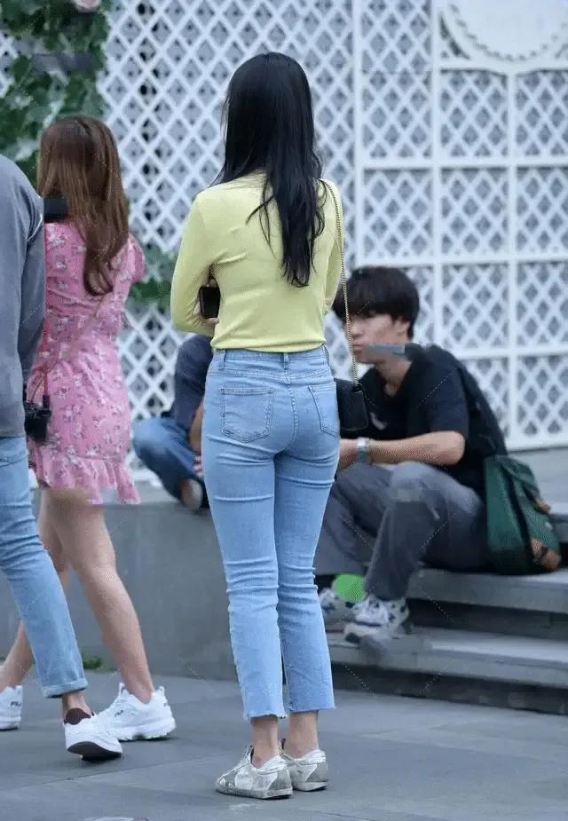 街拍美女