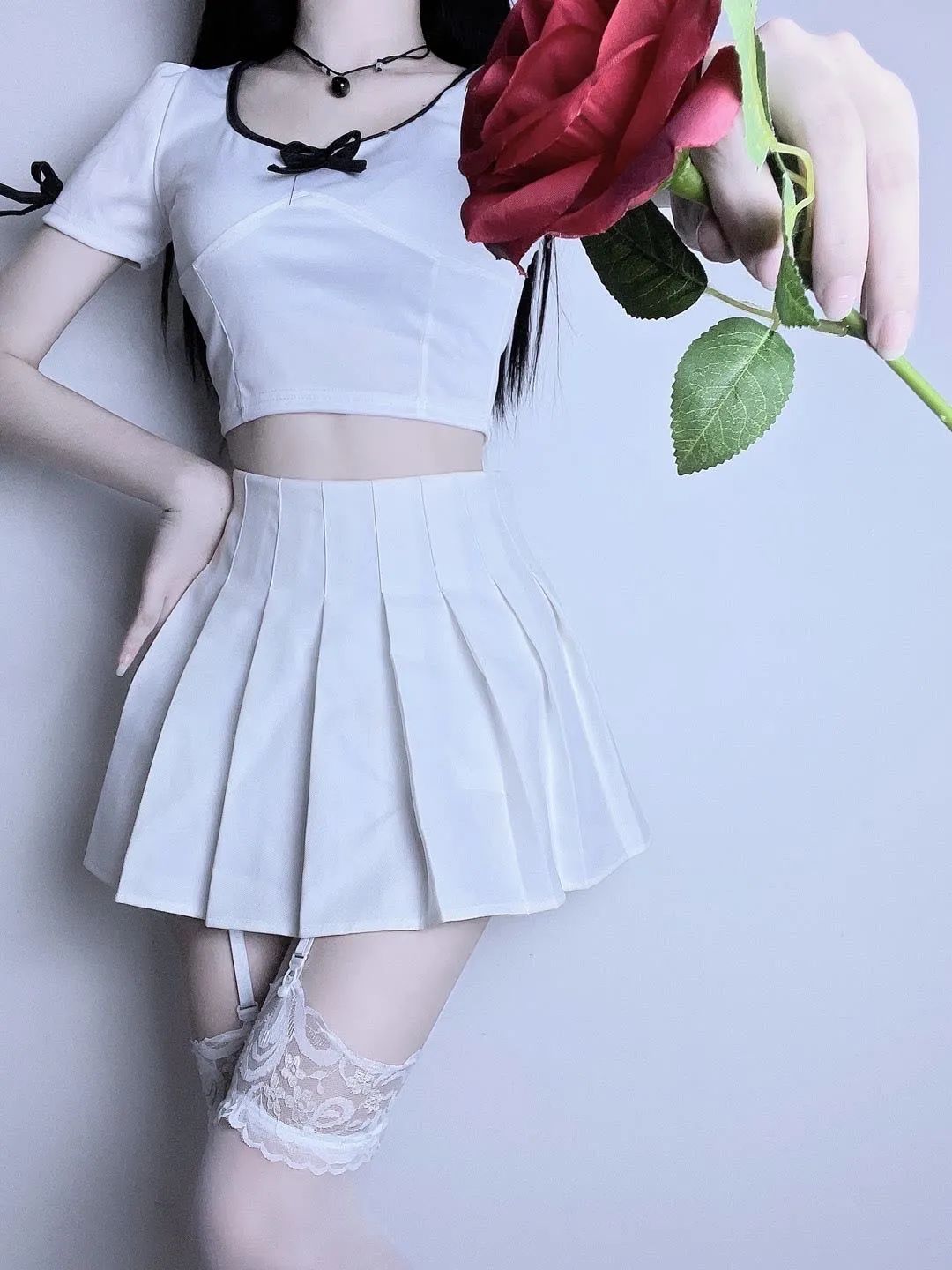 连衣裙配丝袜