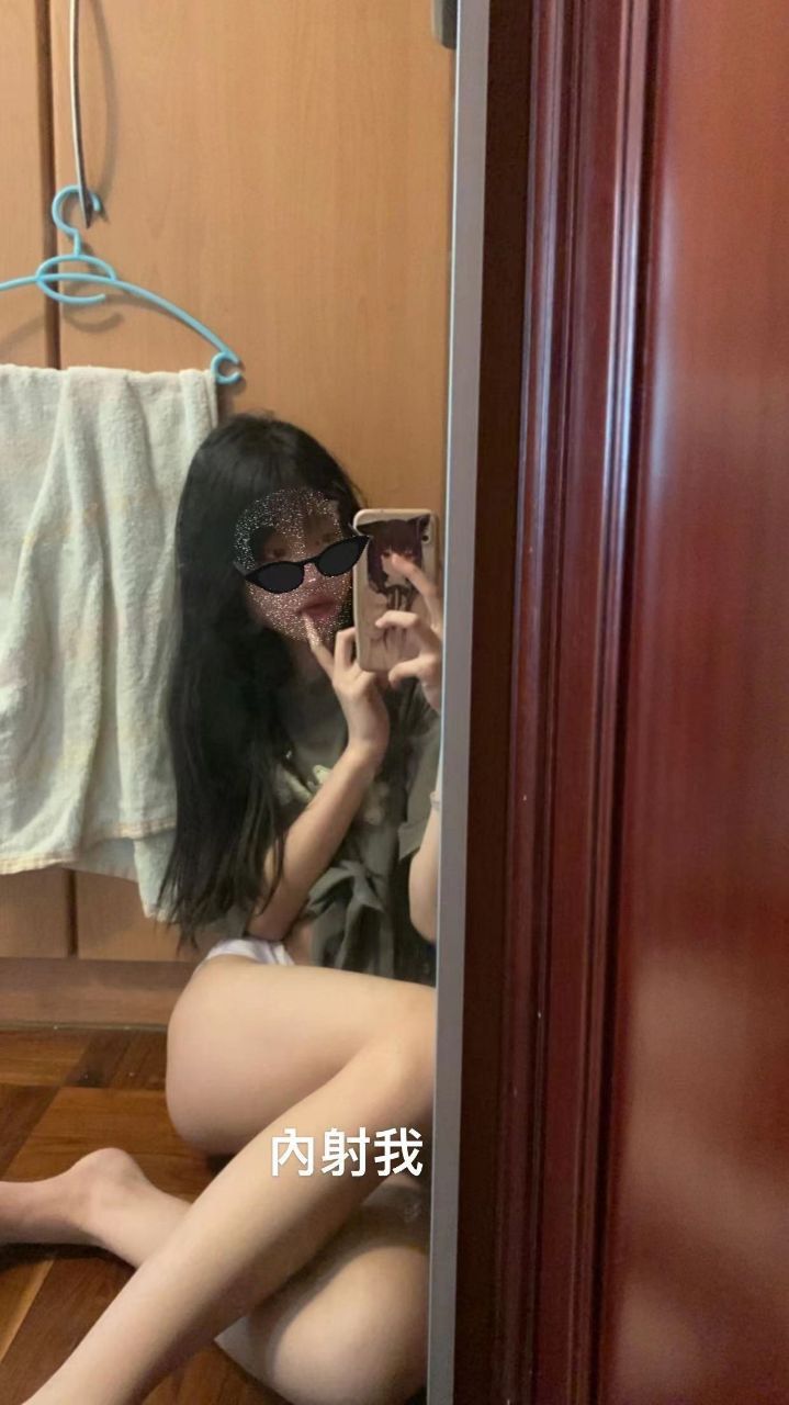 女人不骚，羊肉不膻，都是缺点