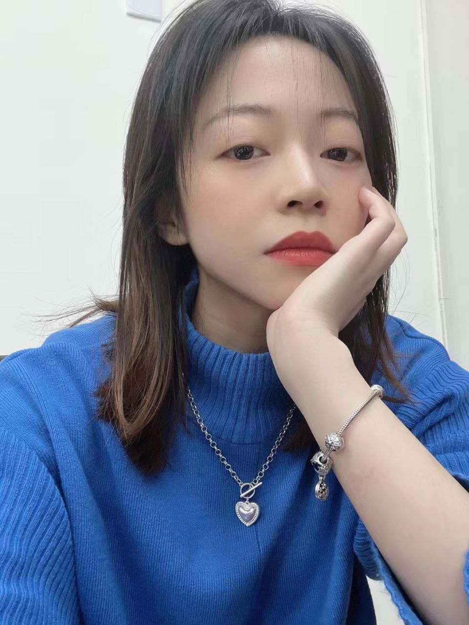女人不骚，羊肉不膻，都是缺点