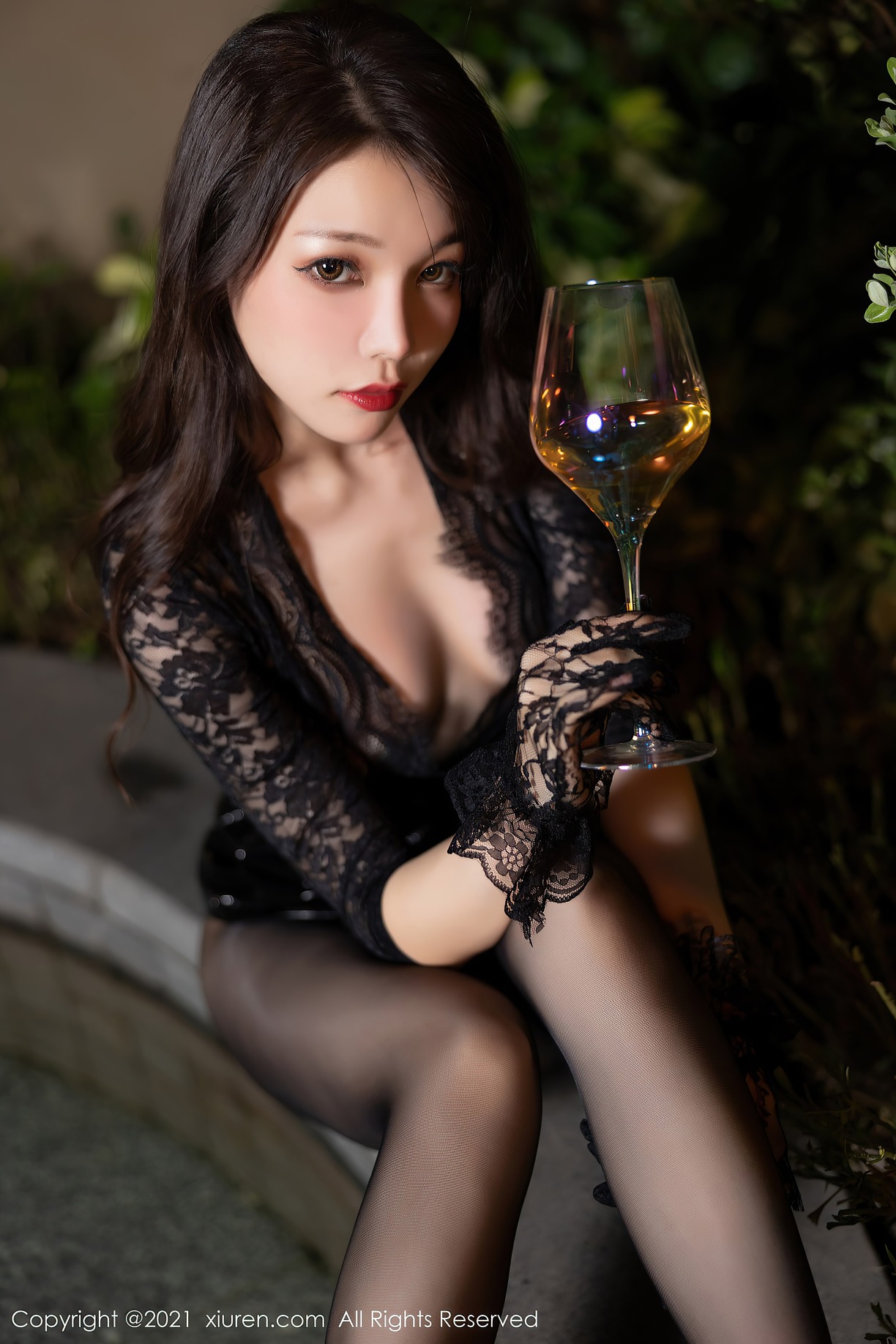 酒店户外的黑丝
