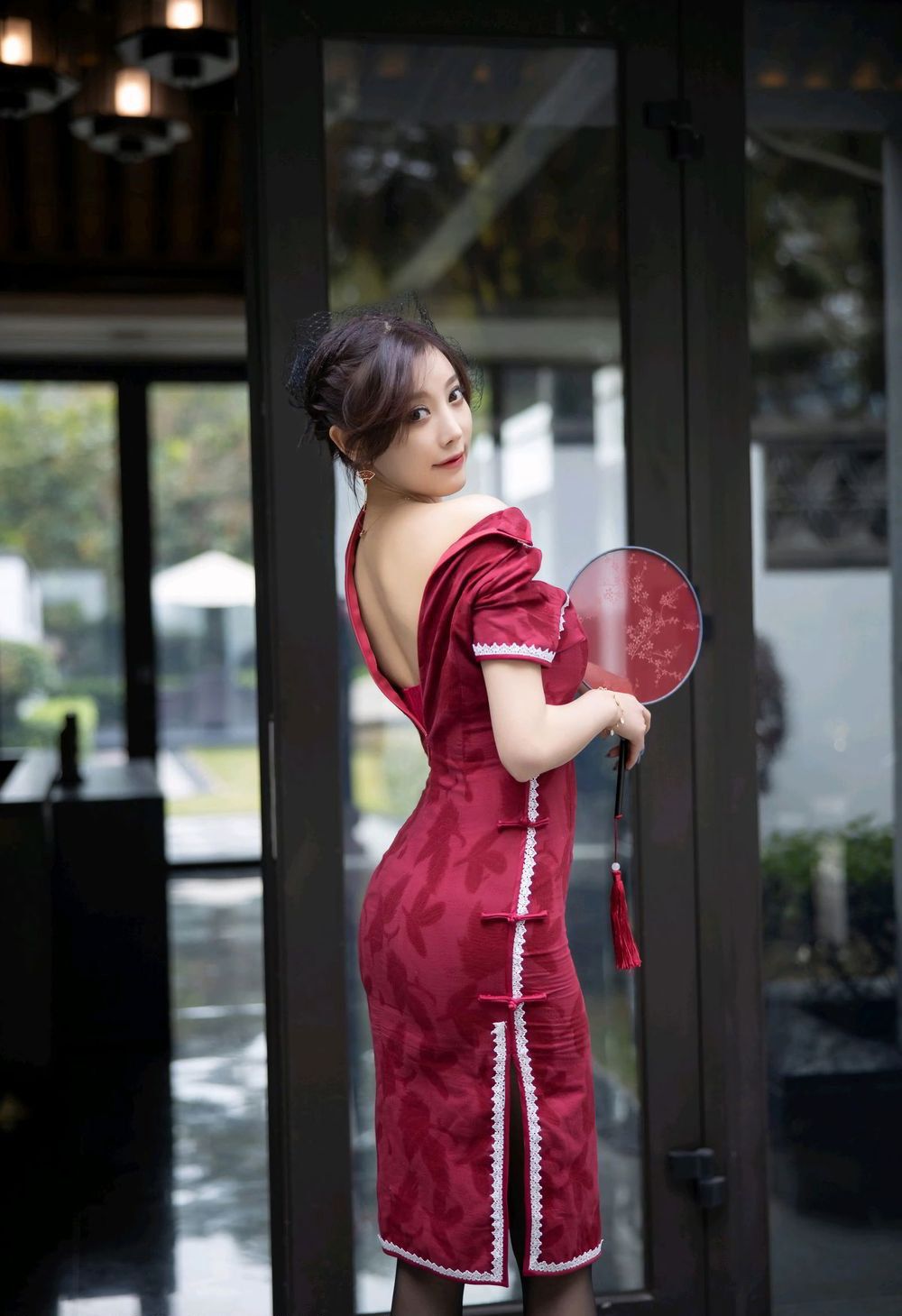 杨晨晨sugar古典旗袍与黑丝美腿系列心愿旅拍