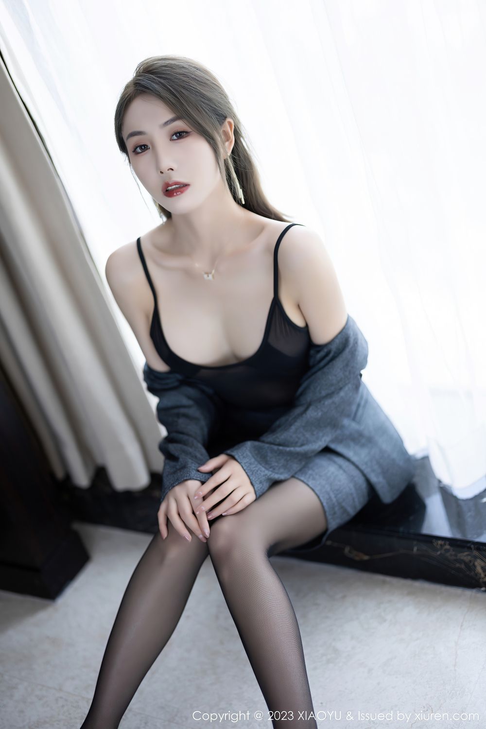 极品OL制服妹子清新迷人