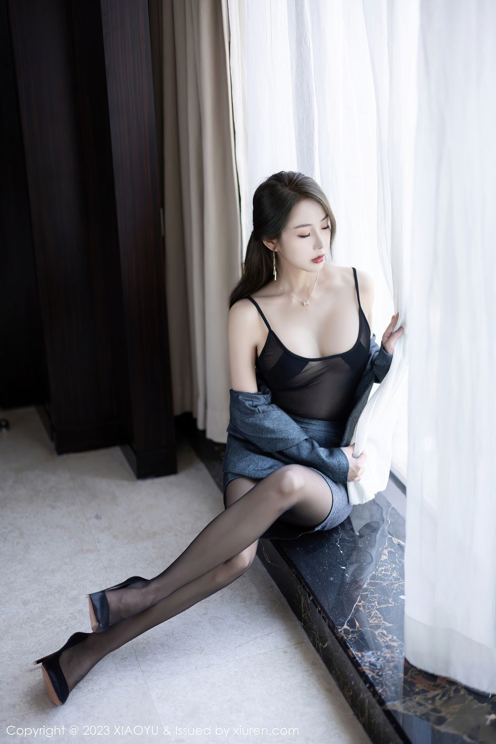 极品OL制服妹子清新迷人