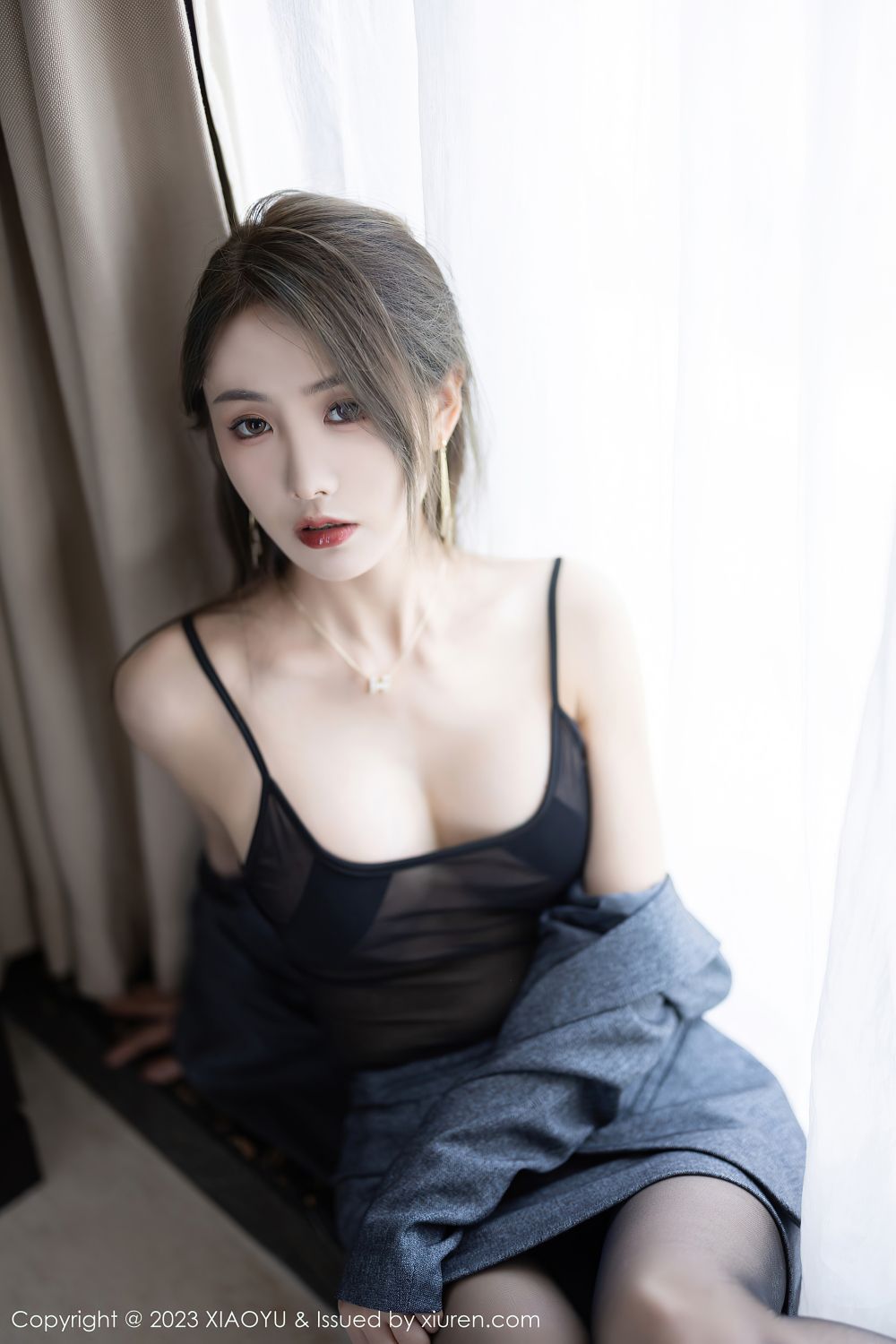 极品OL制服妹子清新迷人