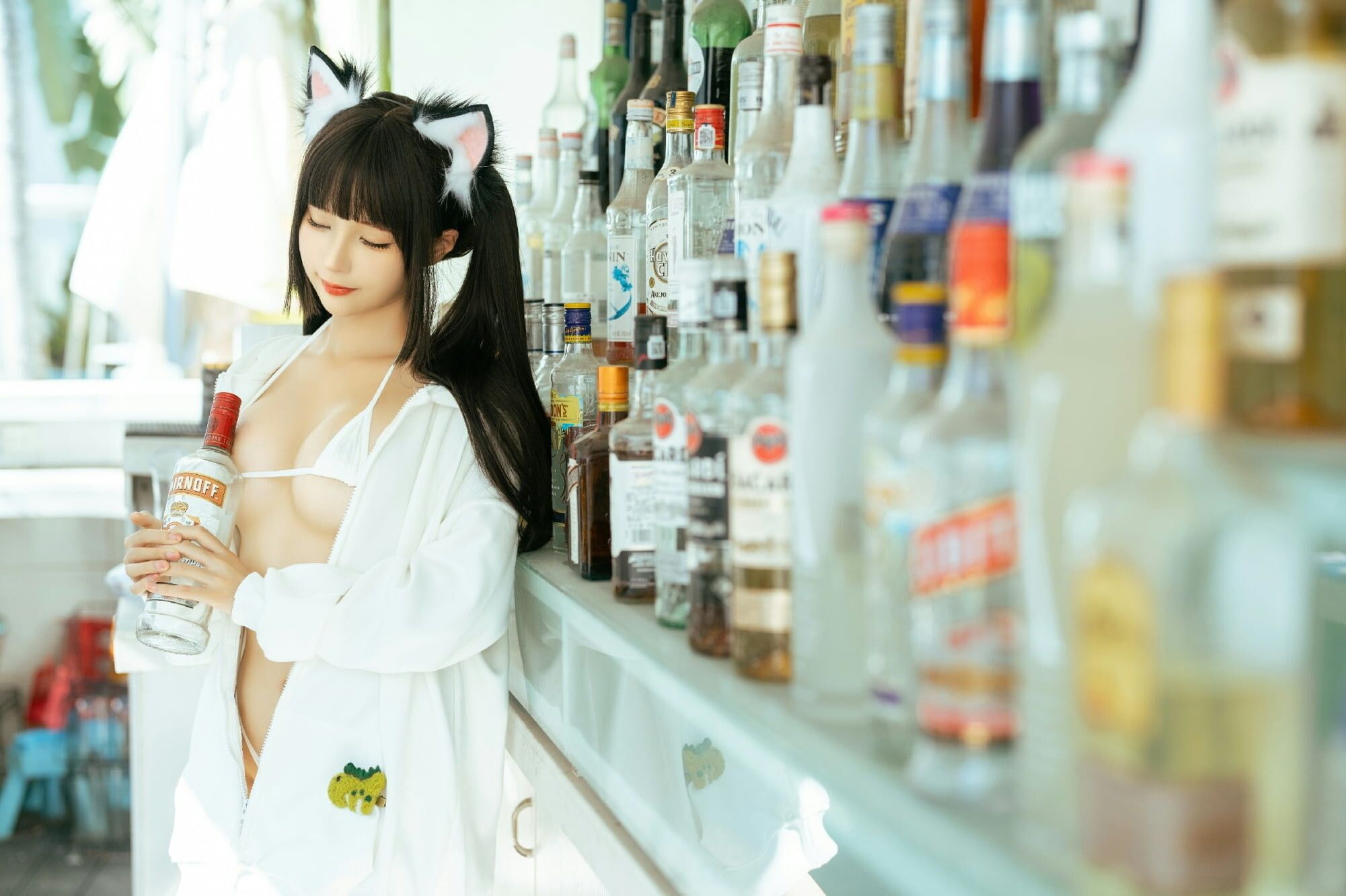 人人爱的白嫩美女
