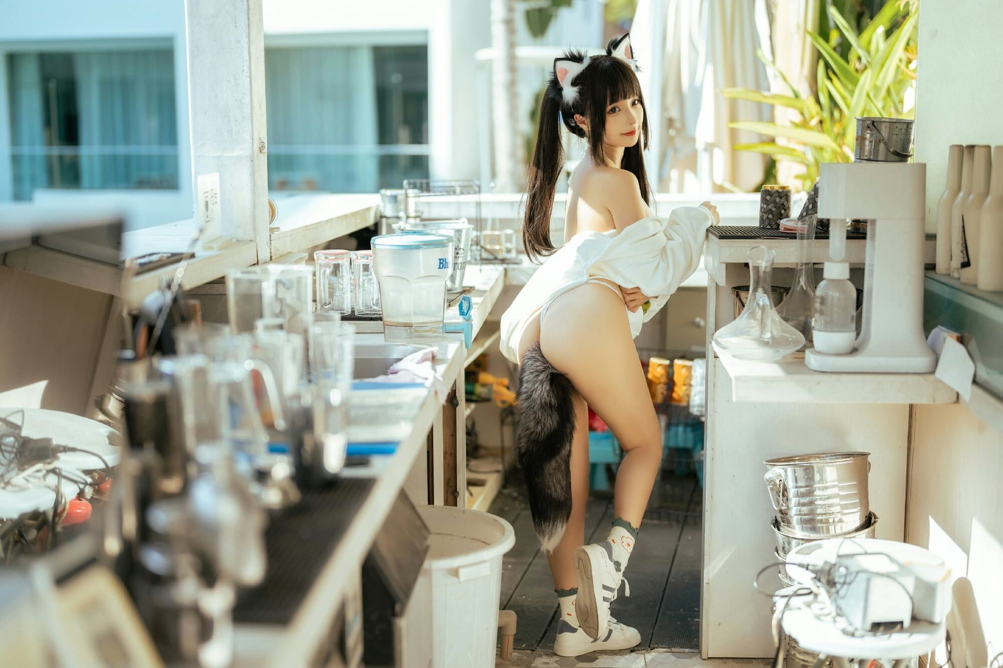 人人爱的白嫩美女