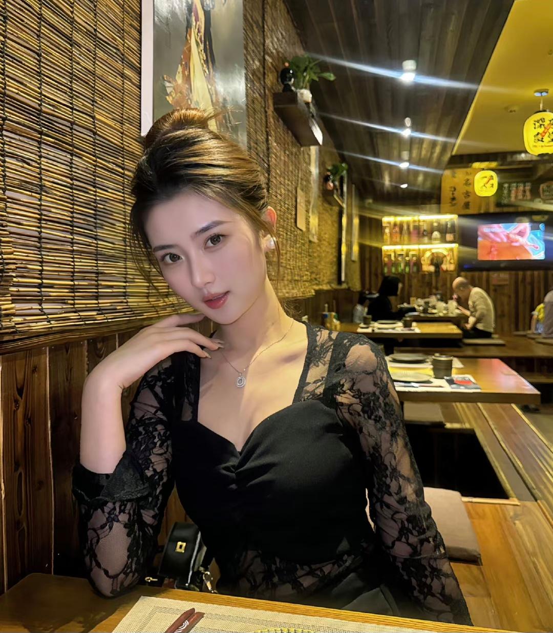 迷人的少妇