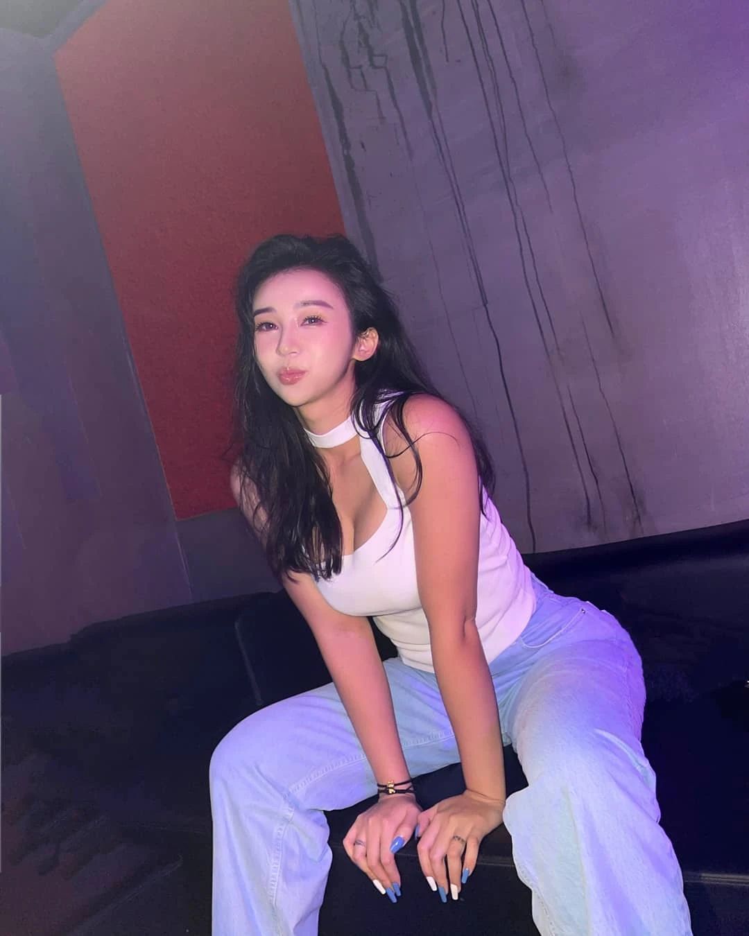 身材娇好的时尚达人