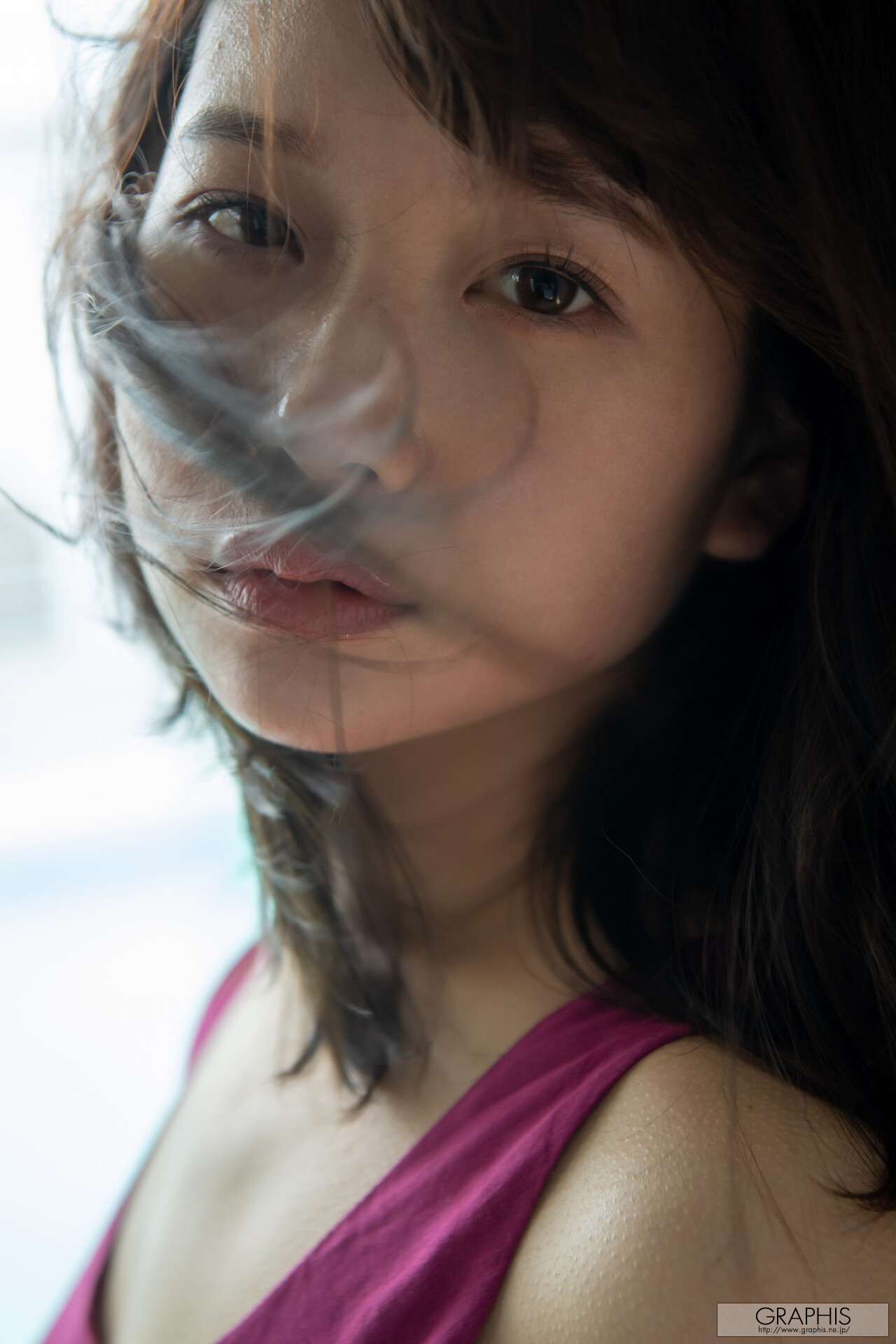 清纯可爱的巨乳人妻