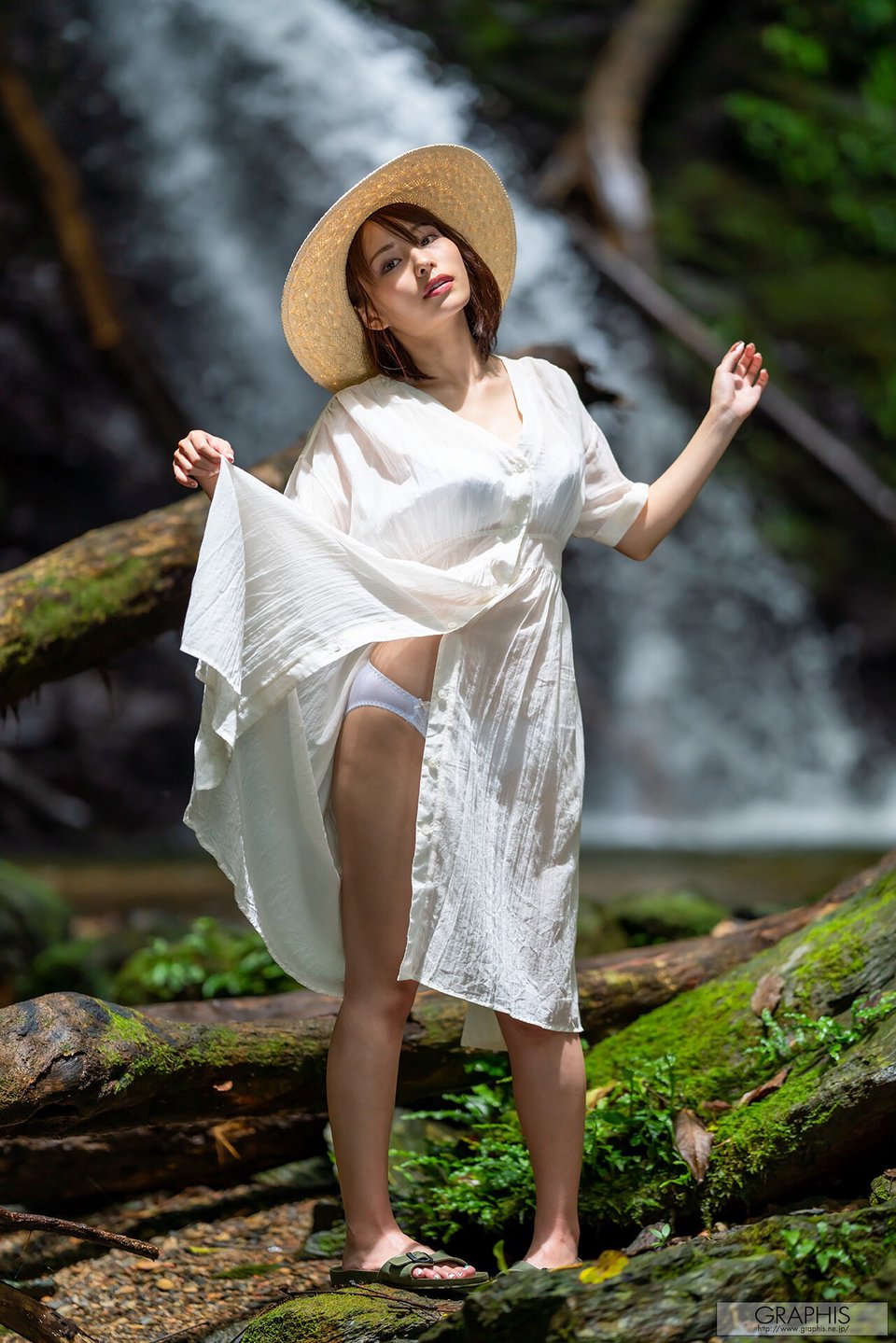 伊藤舞雪