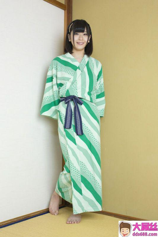 萩野梨奈92cm的F杯诱人身材