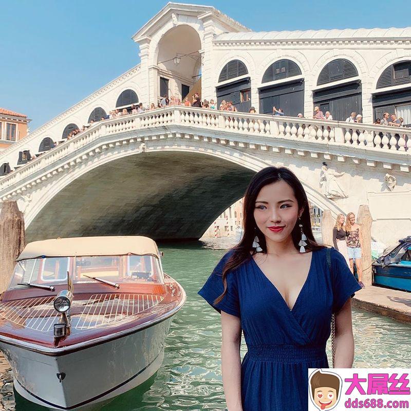 美的化身Queena盈盈身材脸蛋都非等闲之辈