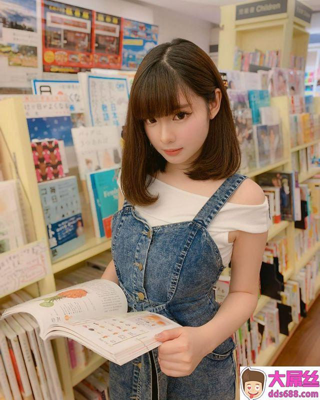 言情小说般梦幻！大马童颜妹Amy香儿傲人上围藏不住
