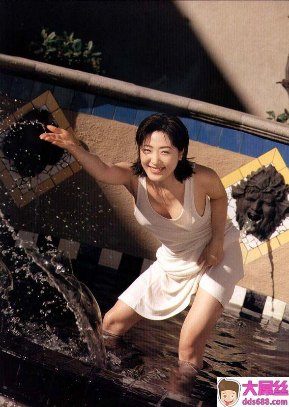 美胸女神杨思敏