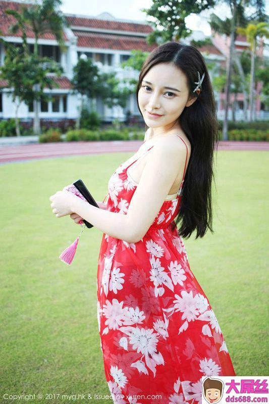唐琪儿红色连衣裙波西米亚小清新