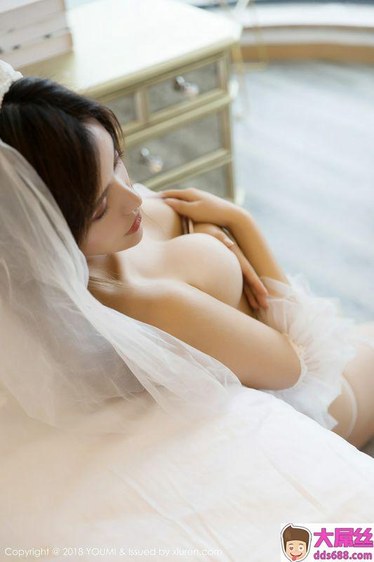 YOUMI尤蜜荟系列VOL.242Cris_卓娅祺性感写真