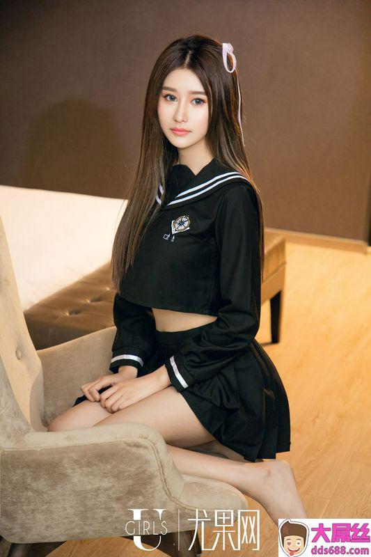 日系美女欣怡黑色制服