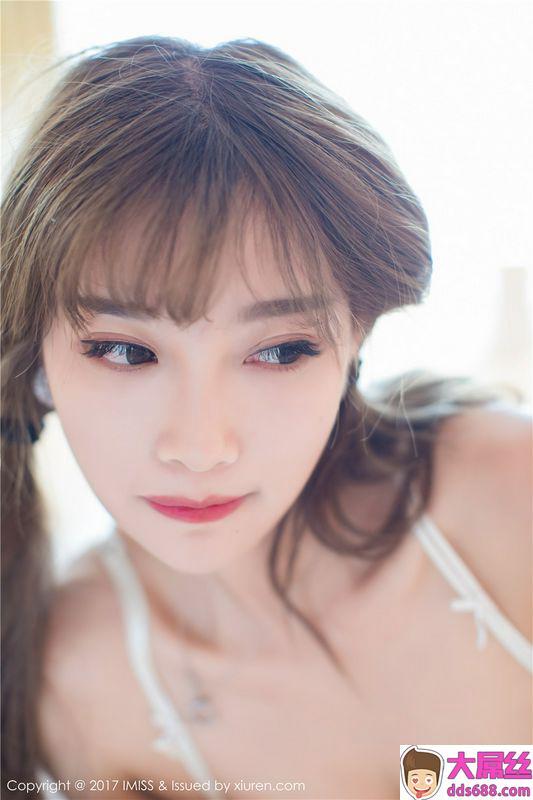 高清养眼内衣嫩模美女杨晨晨sugar网袜写真
