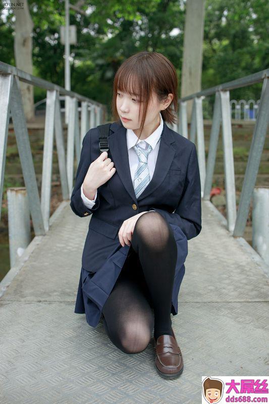 森萝财团JKFUN006Aika日系黑丝