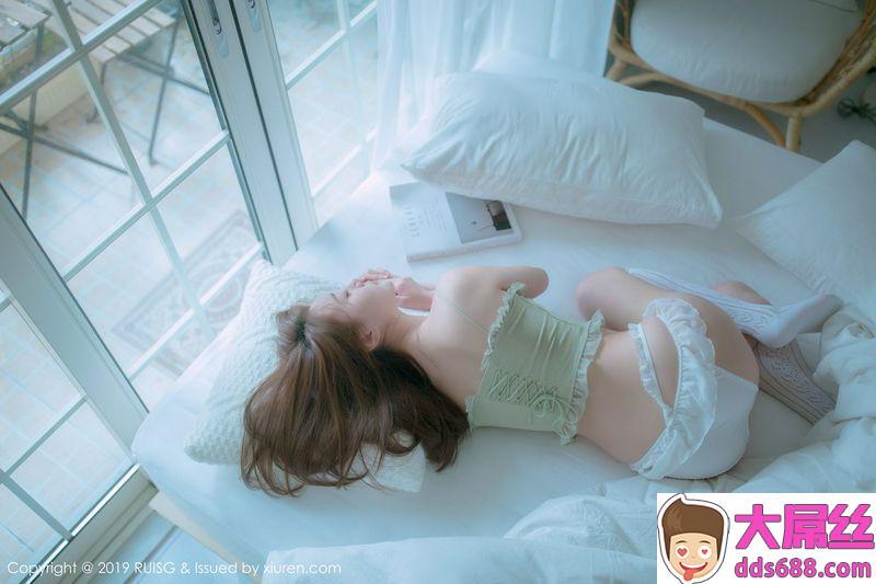 RUISG高清写真图VOL.080风衣月Lucy