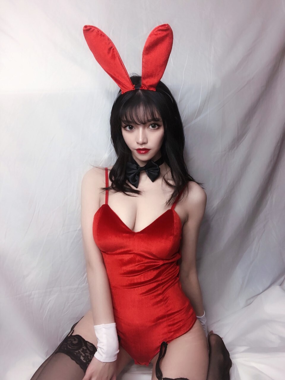 红丝绒兔女郎