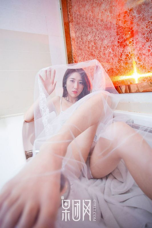 yoki美图 浴室诱惑！