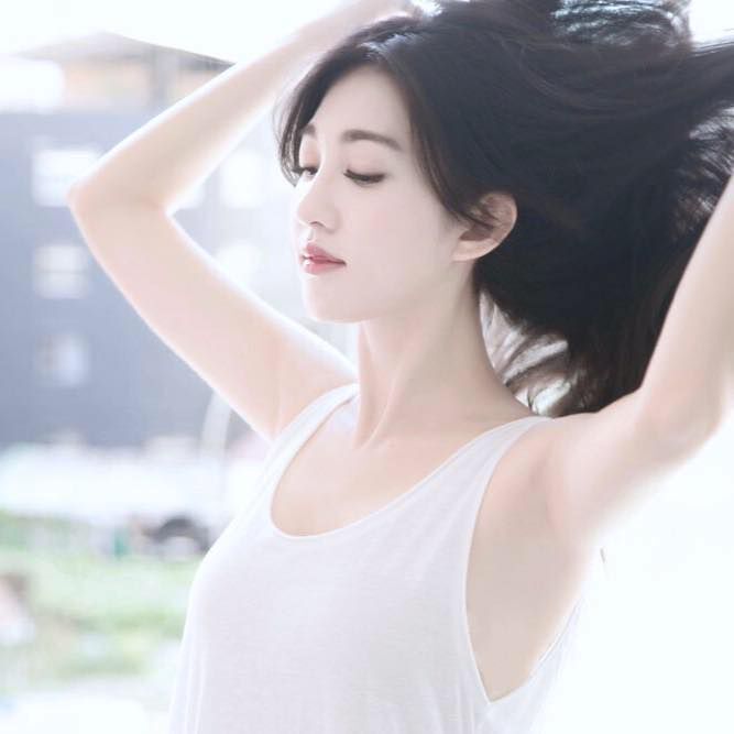 王晴上凸后翘的火辣曲线实在太逆天了