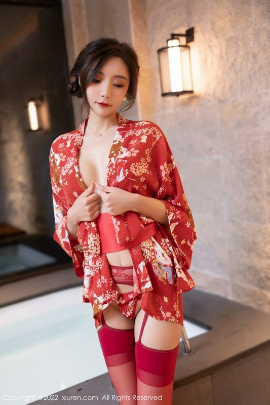 王馨瑶yanni 完整版无水印写真