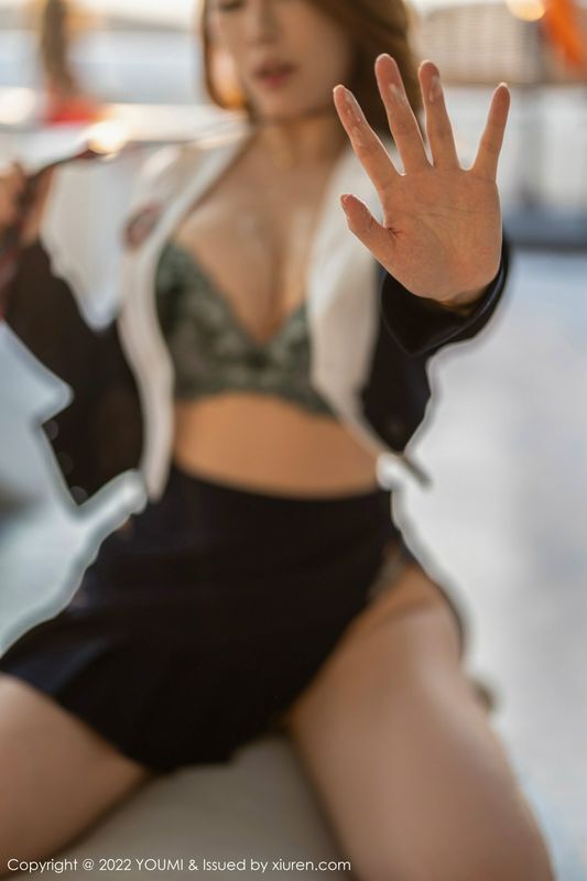 尤妮丝Egg 完整版无水印写真