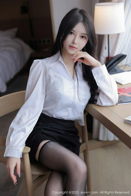 玉兔miki 黑丝美腿