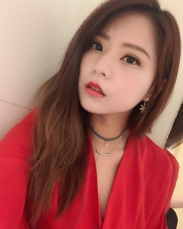 谌多芬Hani豪乳炸出逆天身材让网友全暴动