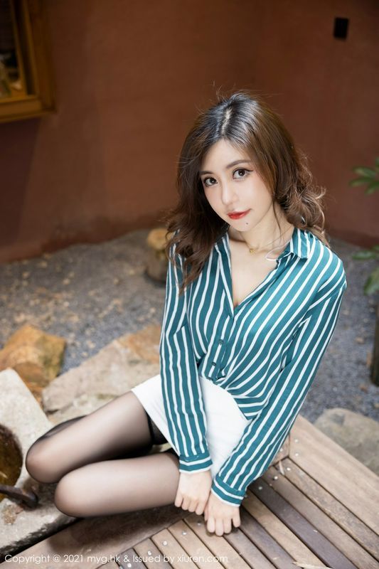 绮里嘉ula 完整版无水印写真