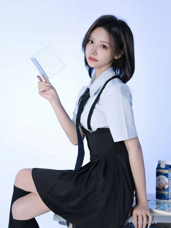 清纯小美女