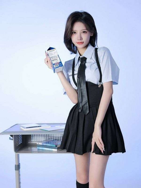 清纯小美女