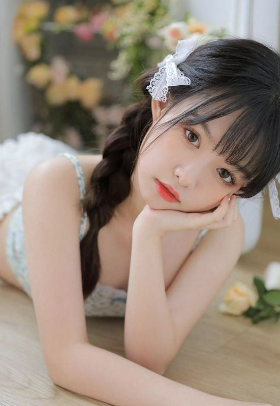 清纯小美女