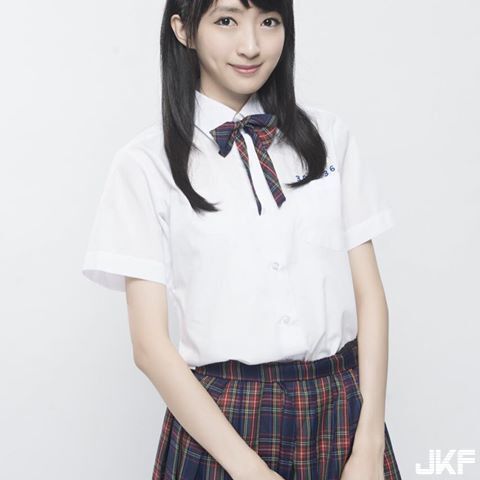 甜美酒窝实况主小熊原来是表特女神