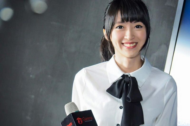 甜美酒窝实况主小熊原来是表特女神