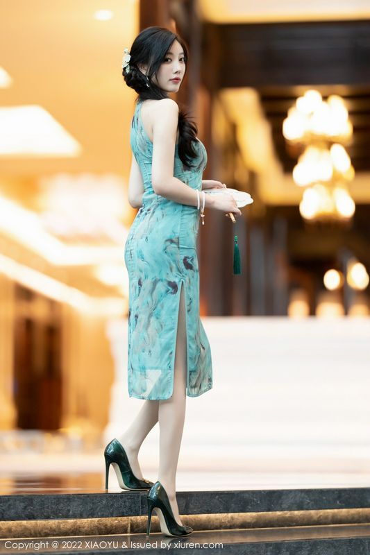 杨晨晨Yome 完整版无水印写真